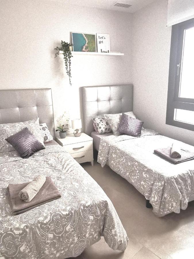 Moderno Apartamento Scandic, Playa Del Cura Torrevieja Eksteriør billede