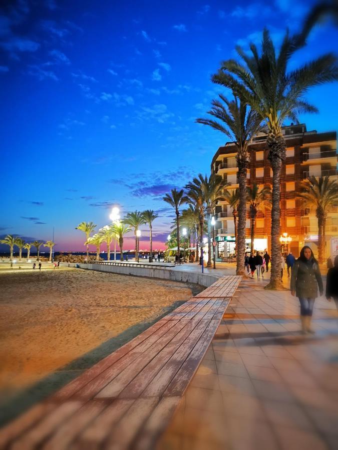 Moderno Apartamento Scandic, Playa Del Cura Torrevieja Eksteriør billede